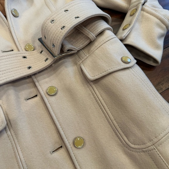 Vintage Kenneth Cole Tan Belted Wool Blend Trench Coat with Belt Size 8 - Picture 2 of 6